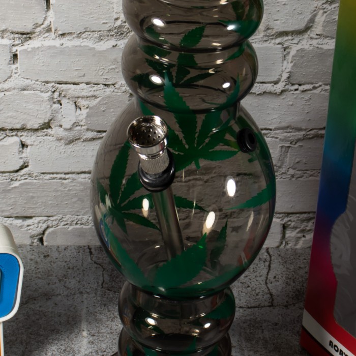 Чорний курильний бонг 32см Water Bomb