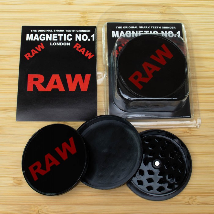 Крешер RAW Magnetic No.1 60мм для трав, Чорний