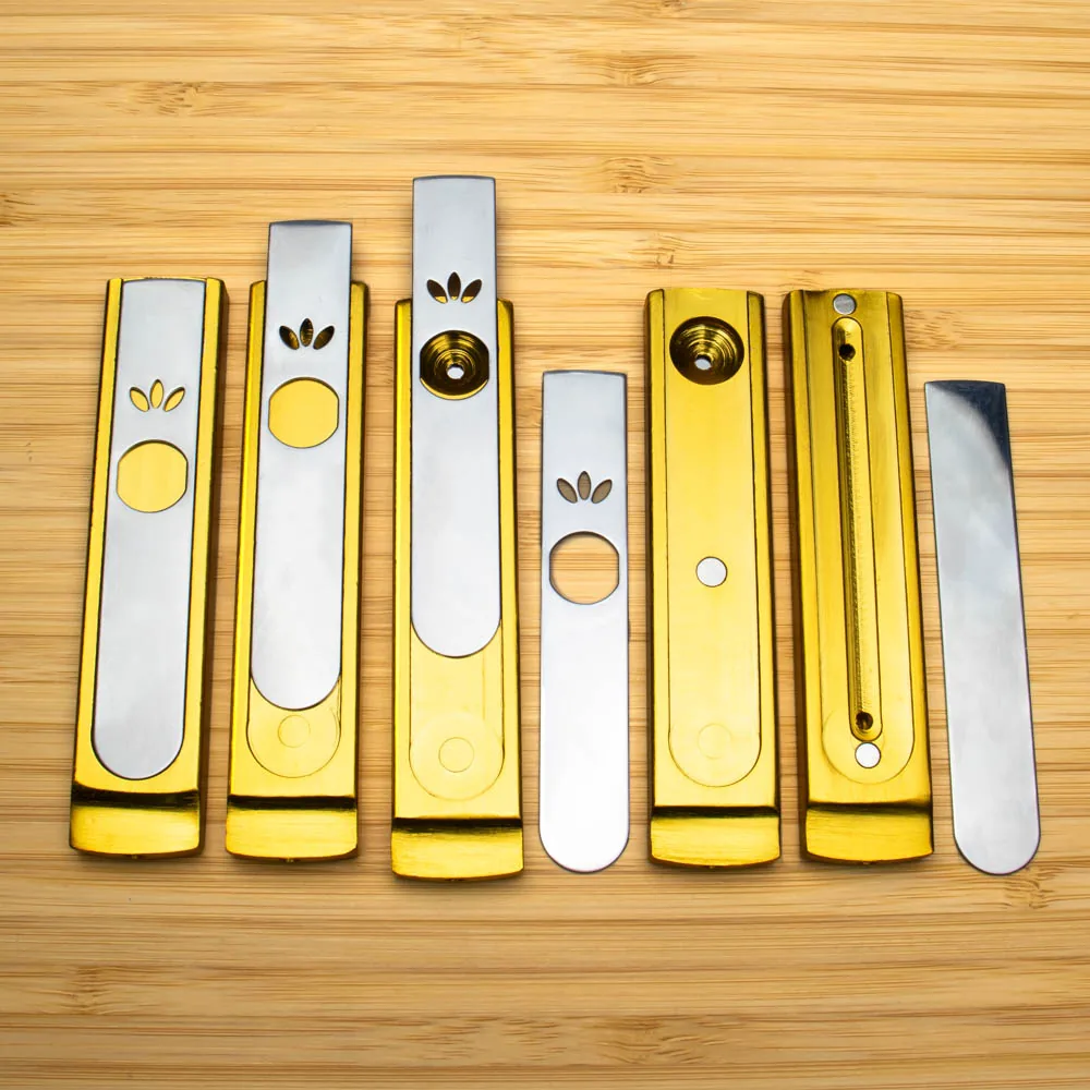 Курильна трубка для марихуани Genius Mini Gold